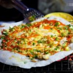 Bánh tráng nướng: Món pizza hấp dẫn của riêng người Việt