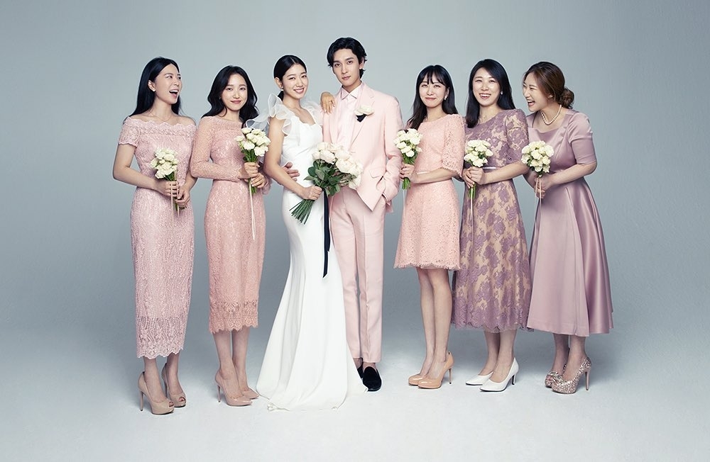 Những khoảnh khắc đẹp nhất trong đám cưới của Shin Hye và Tae Joon - Hình 13