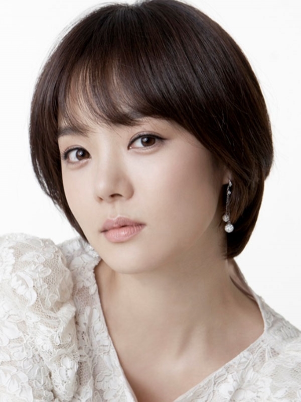 Yoon Eun Hye và mỹ nữ Hàn nghiện sửa sang nhan sắc