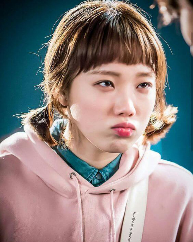 Mỹ nhân Hàn cắt phăng mái tóc dài vì vai diễn: Song Hye Kyo được khen nức nở, idol vạn người mê lại bị chê "y hệt đàn ông" - Ảnh 5.