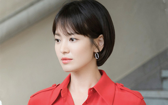 Mỹ nhân Hàn cắt phăng mái tóc dài vì vai diễn: Song Hye Kyo được khen nức nở, idol vạn người mê lại bị chê "y hệt đàn ông" - Ảnh 19.