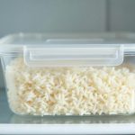 Cơm nguội để được bao lâu? Bảo quản & hâm lại đúng cách